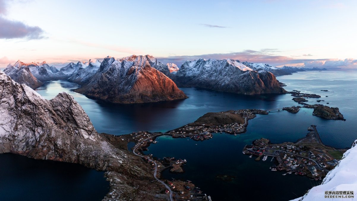 Reinebringen群岛挪威风景4k壁纸