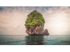 泰国孤独的岛屿 作者Alex Milkis 4k风景壁纸