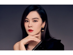  郁可唯性感养眼壁纸 