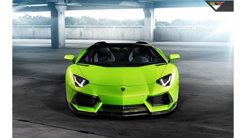 Lamborghini Aventador V LP