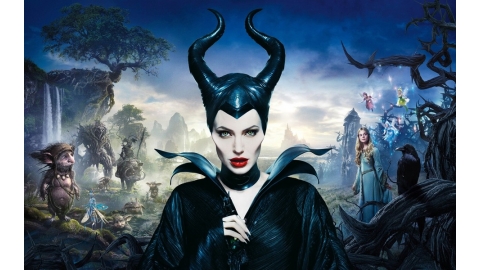 《沉睡魔咒》（Maleficent）电影壁纸
