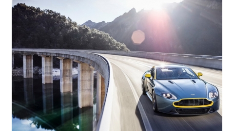Aston Martin（阿斯顿・马丁）2014高清壁纸